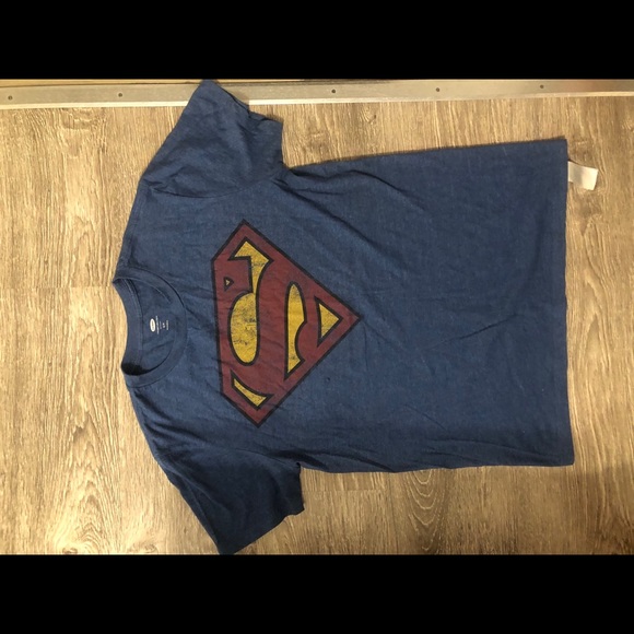 Superman tshirt/tee - Picture 1 of 2